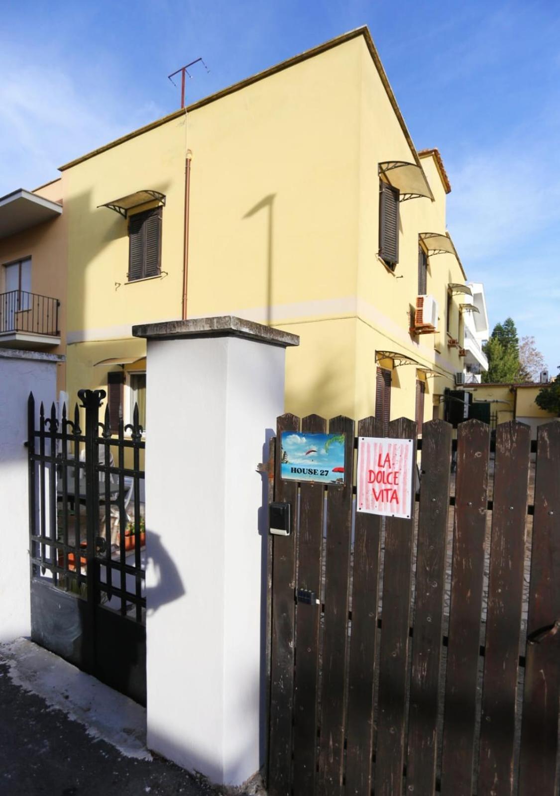 דירות פיומיצ'ינו House 27 מראה חיצוני תמונה